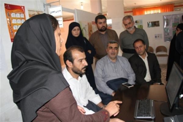 بازدید مدیر عامل سازمان بیمه سلامت ایران از پروژه نسخه نویسی الکترونیک شهرستان پاوه